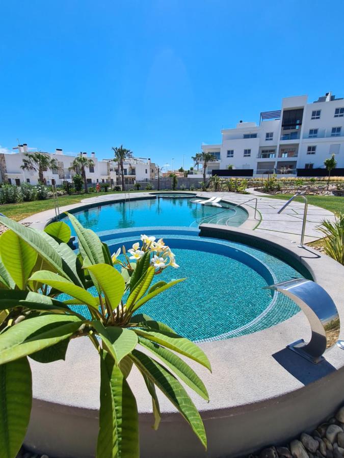 Residence Bali Torrevieja Exterior photo